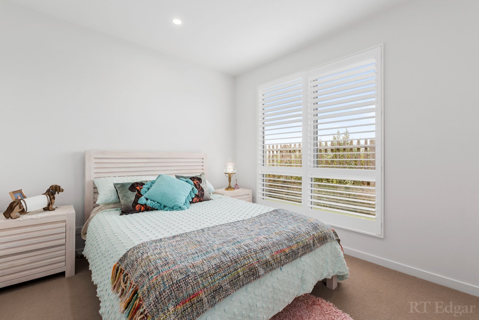 Property Gallery Thumbnail 6