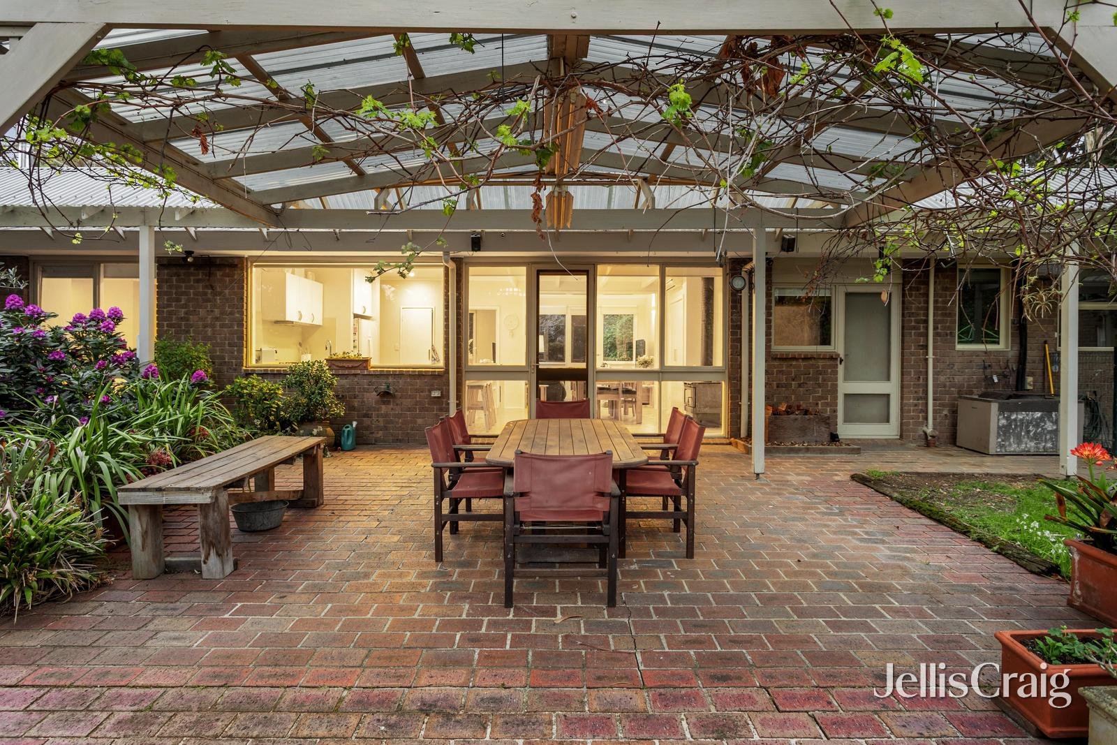 12 Montpelier Drive, Lower Plenty image 18