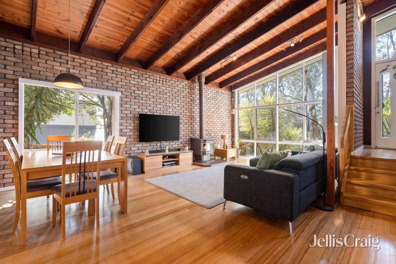 12 Mopoke Hill Road, Warrandyte image 4