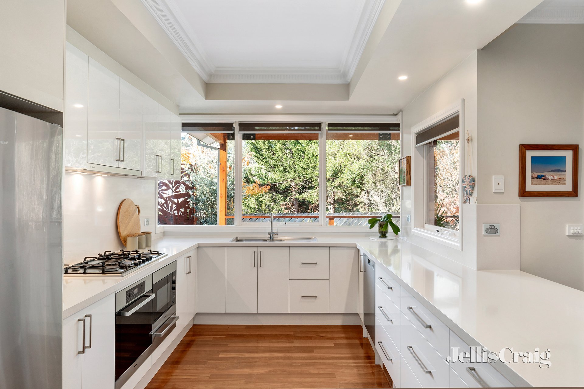 12 Mulberry Court, Eltham image 6