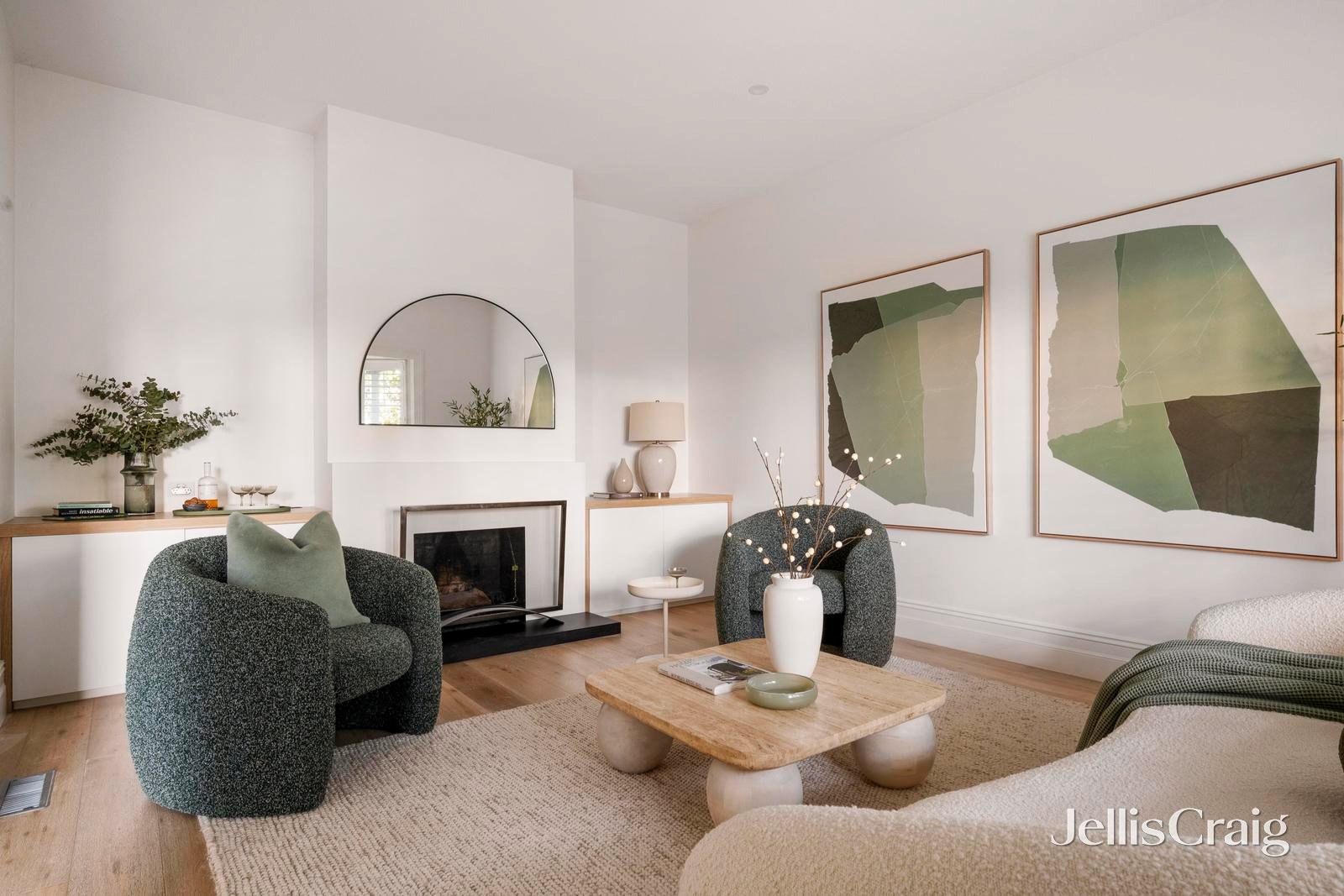 12 Murchison Street, St Kilda East image 2