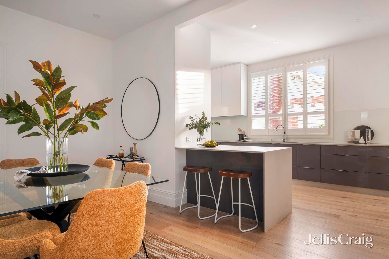 12 Murchison Street, St Kilda East image 4