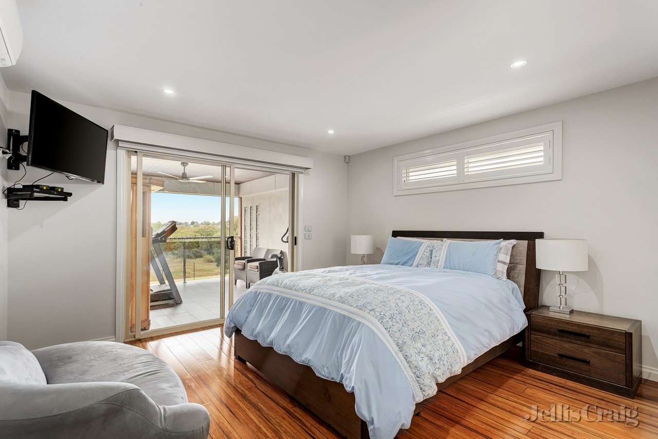12 Myrtle Drive, Maidstone image 7