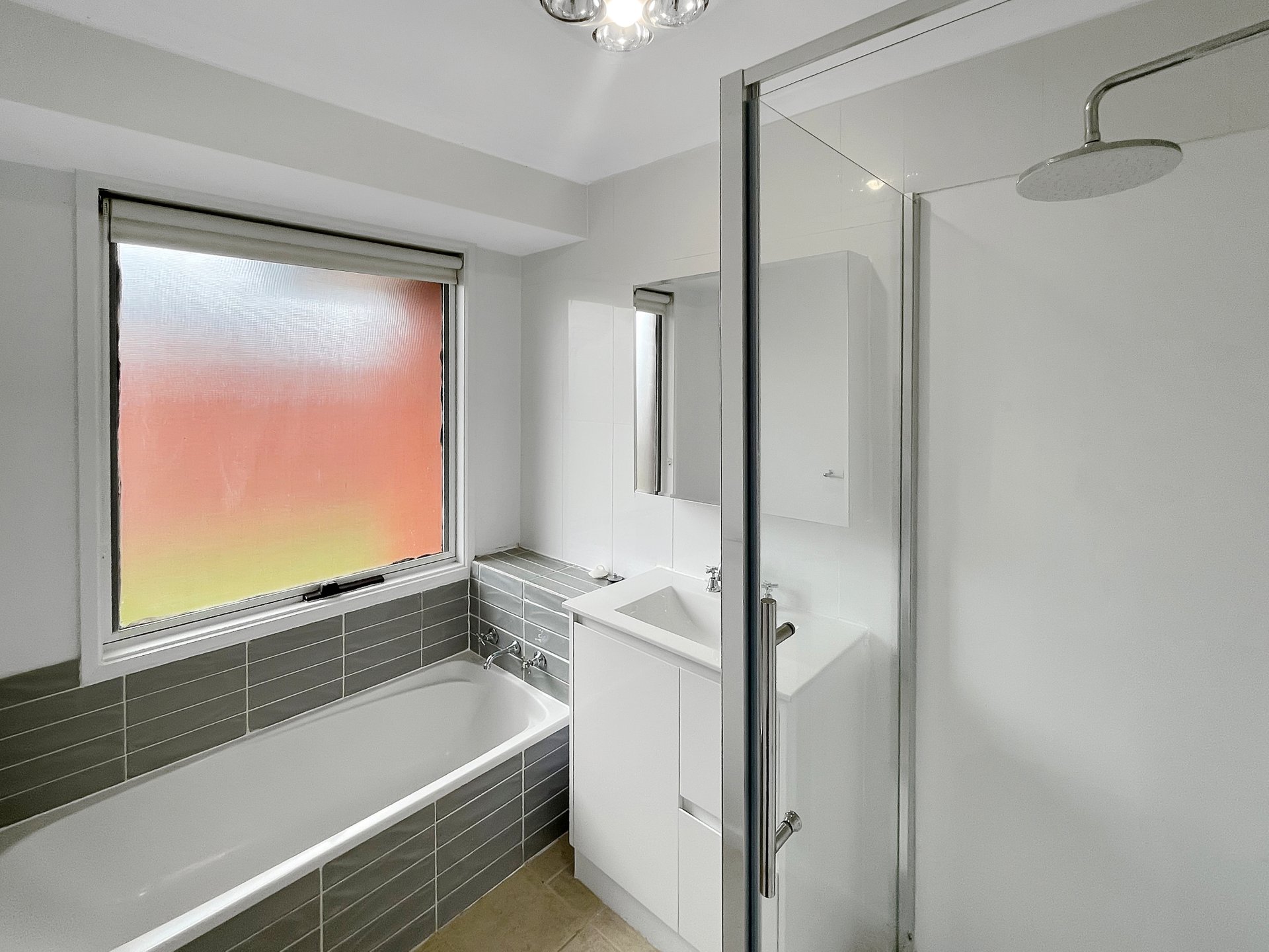 1/2 Nanworen Crescent, Bell&nbsp;Park image 5