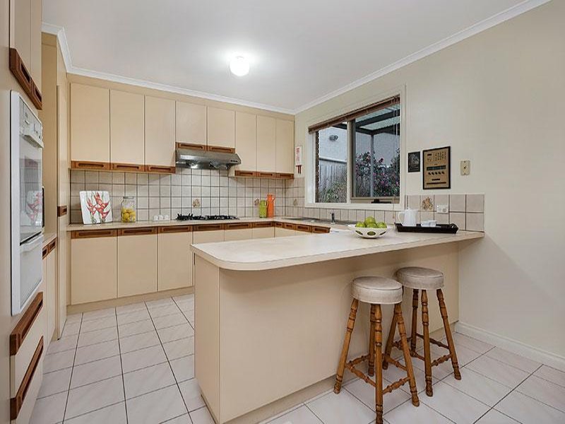 12 Narrak Road, Balwyn image 4