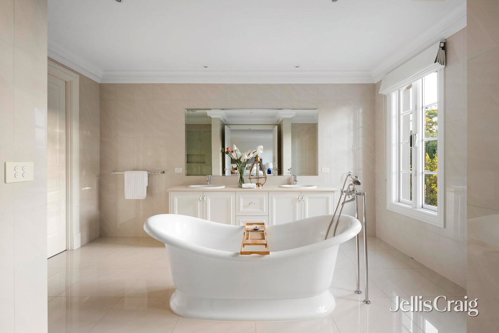 12 Netherway Street, Camberwell image 10