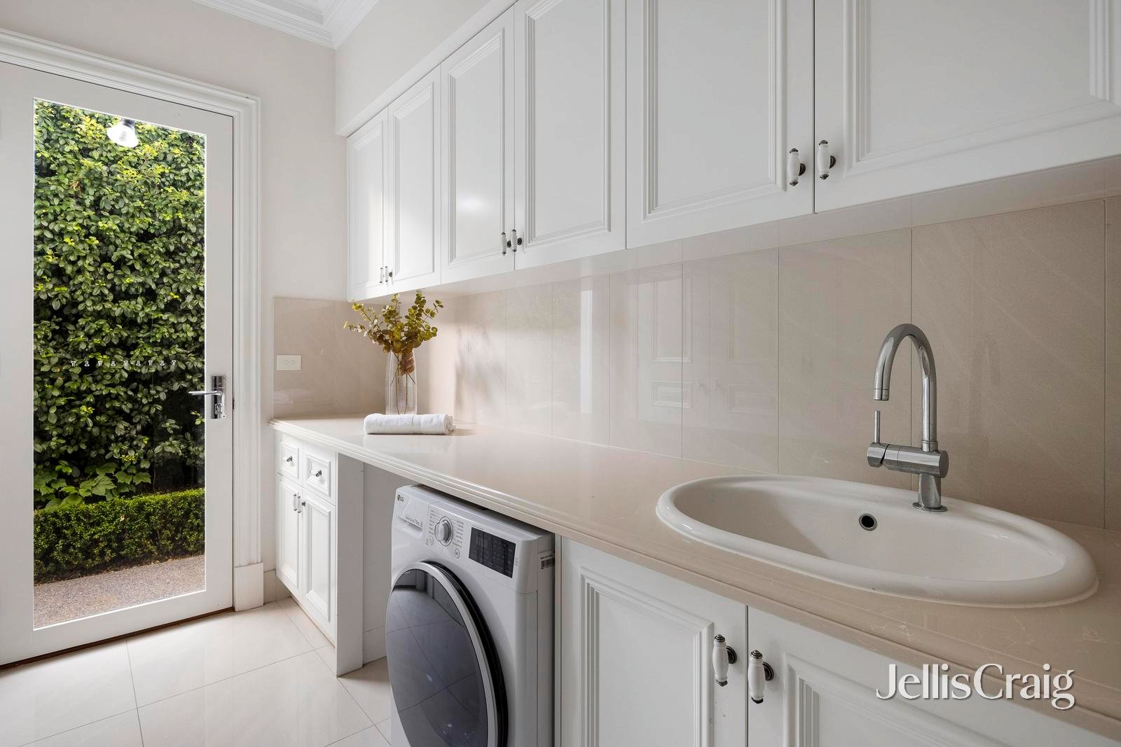 12 Netherway Street, Camberwell image 17