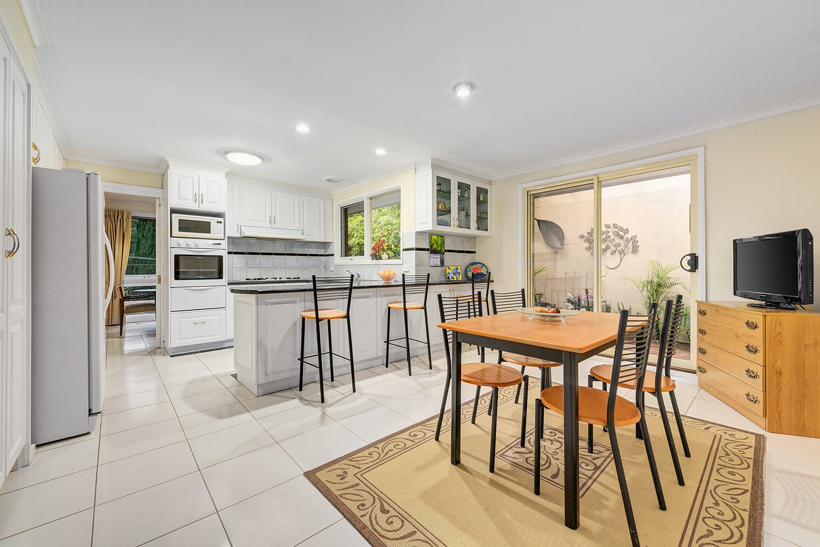 12 Niagara Road, Donvale image 3