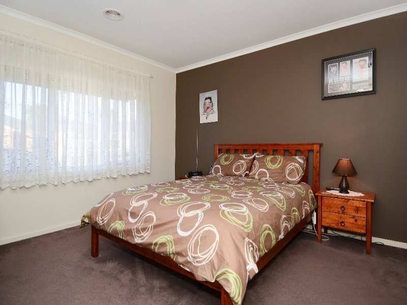12 Nigella Avenue, Corio image 5