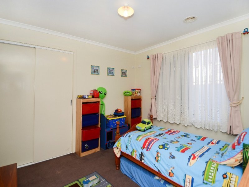 12 Nigella Avenue, Corio image 7