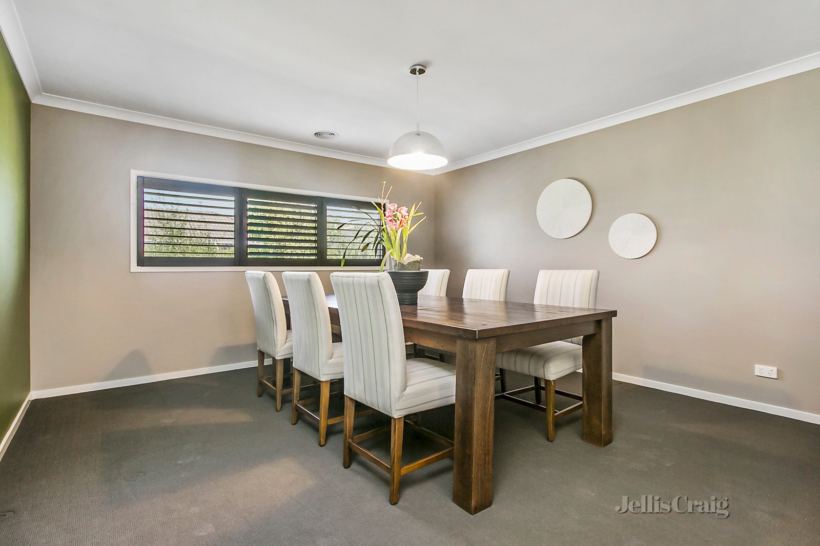 12 Nutfield Close, Woodend image 5