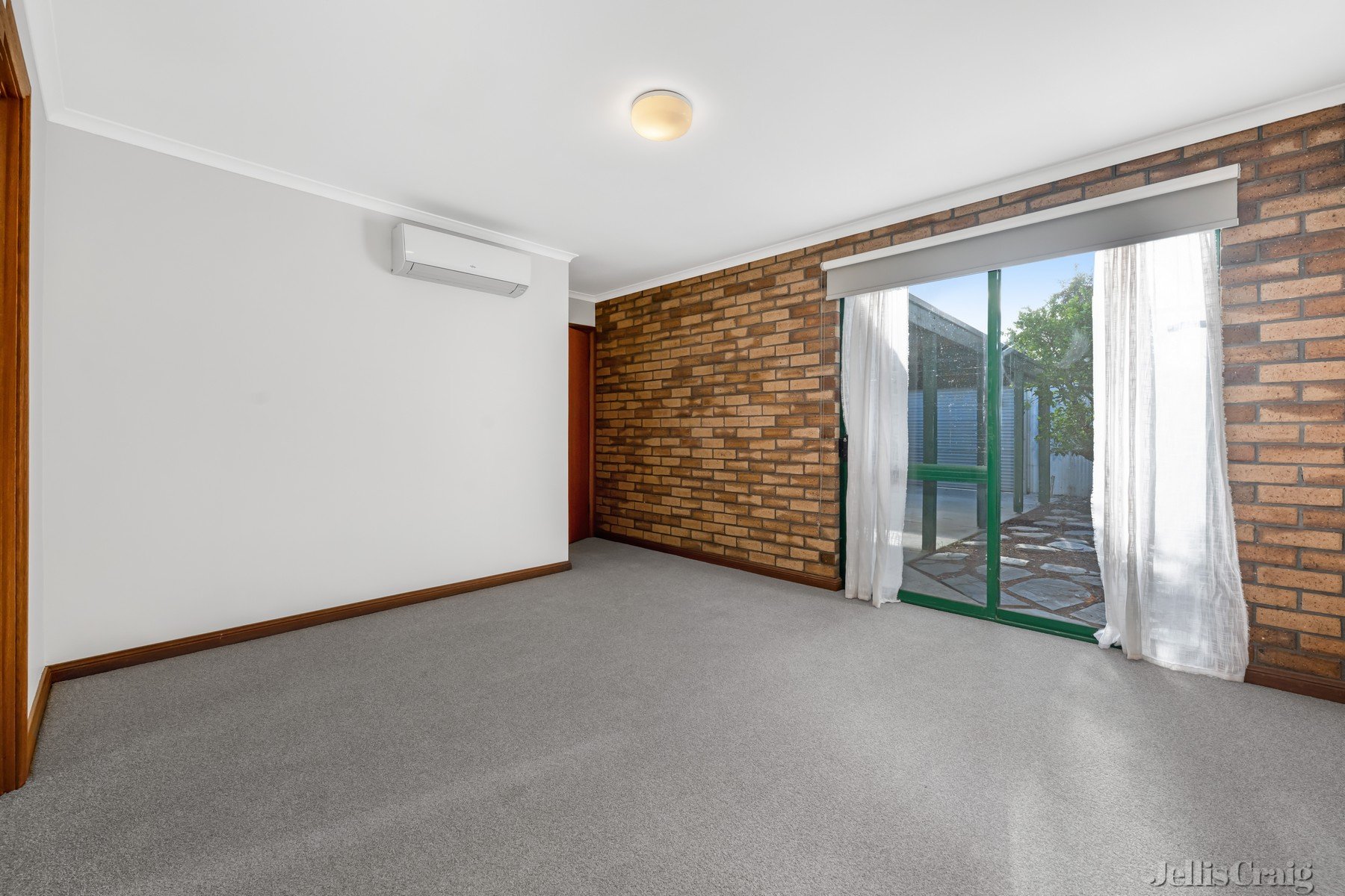 12 Oldis Avenue, Northcote image 4