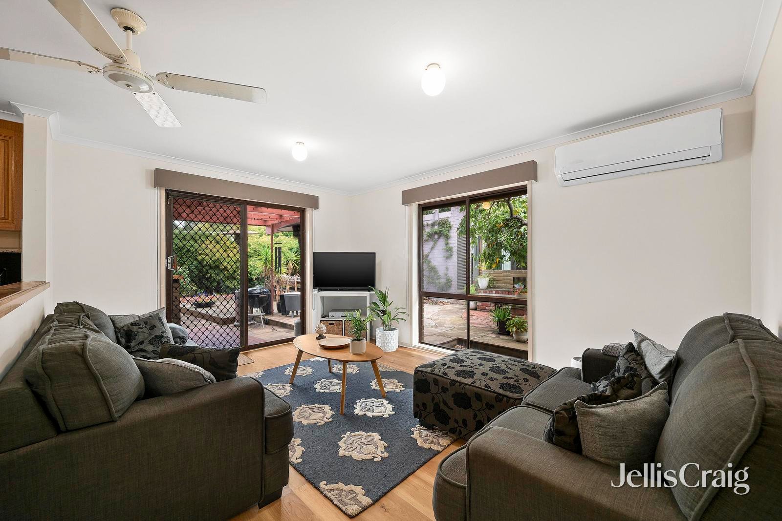 12 Orrong Road, Mooroolbark image 2