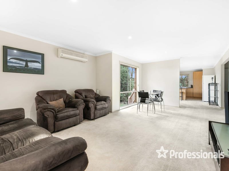 12 Park Lane, Lilydale image 2