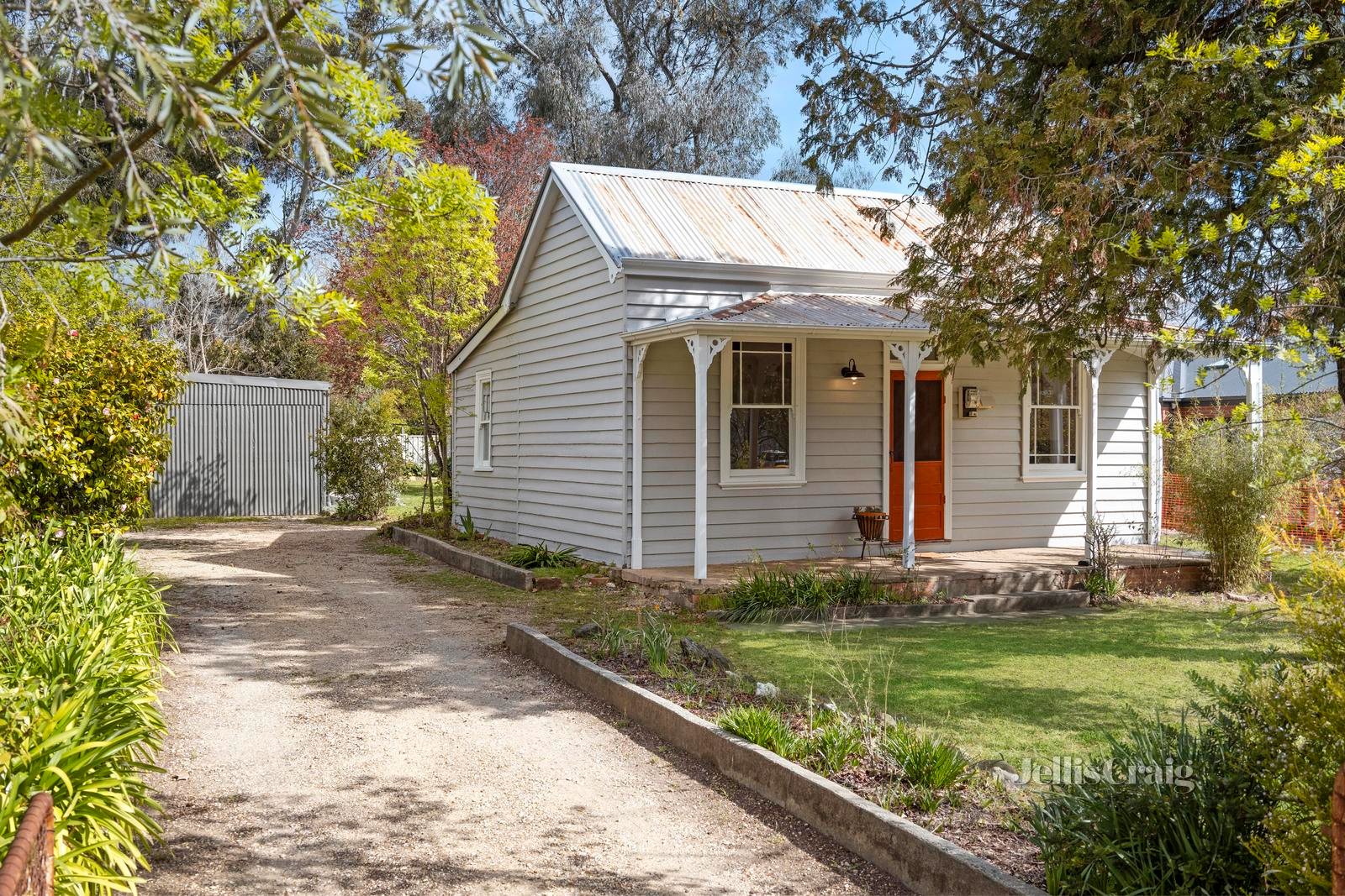 12 Parker Street, Castlemaine image 1