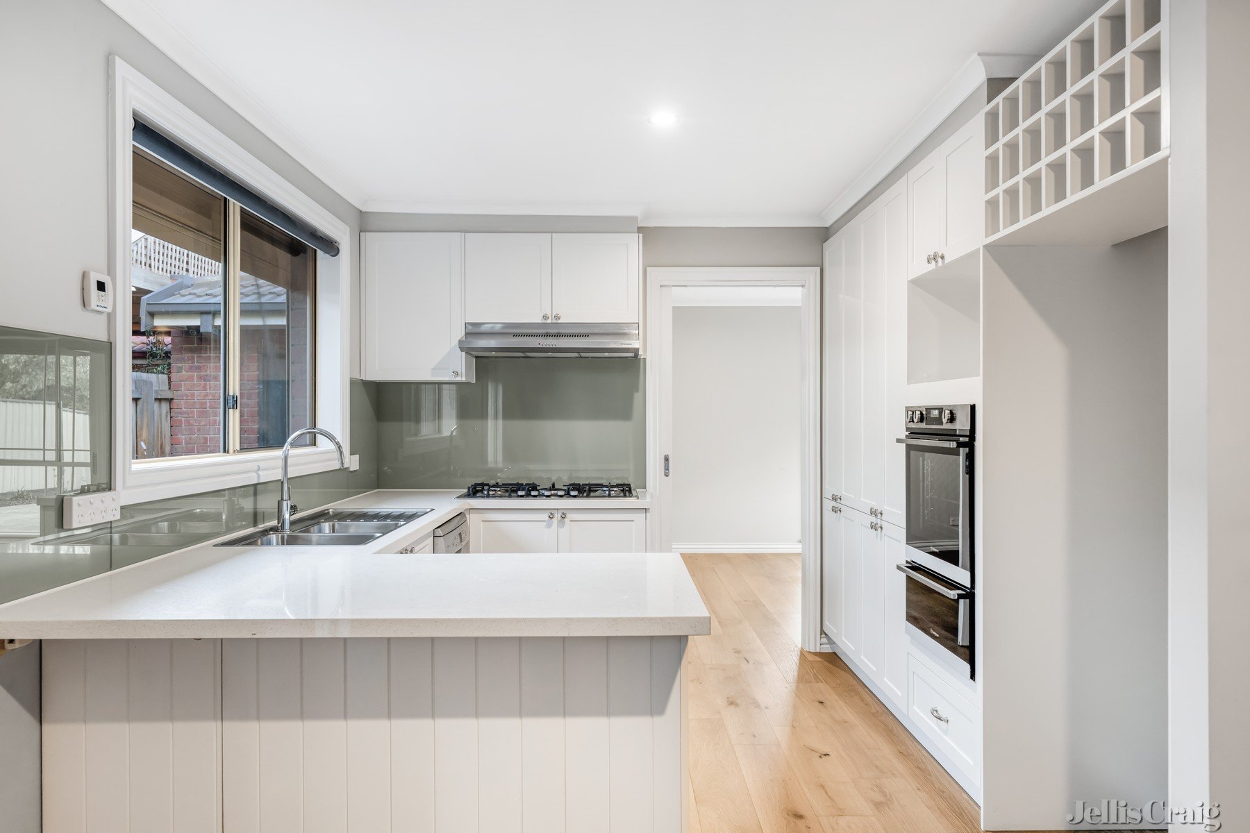 12 Parkview Court, Lalor image 4
