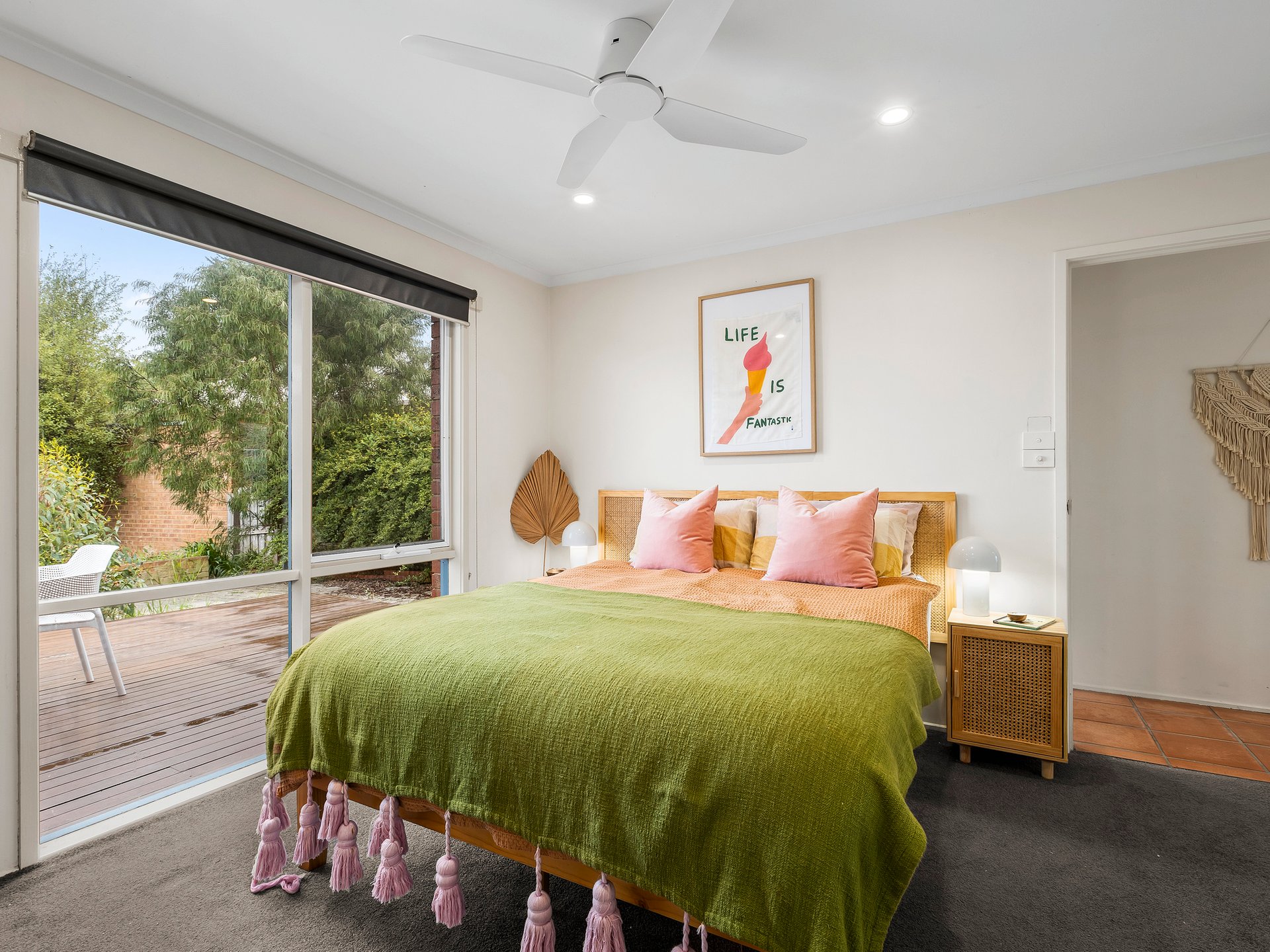 Property Gallery Thumbnail 3