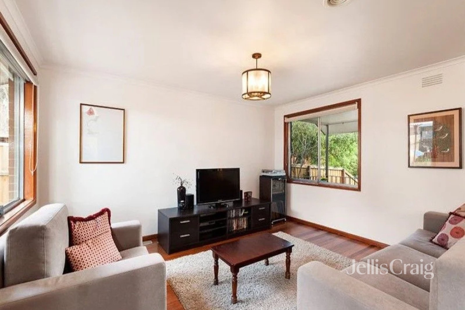 12 Patricia Court, Yallambie image 3