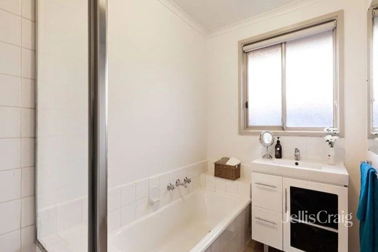 12 Patricia Court, Yallambie image 5