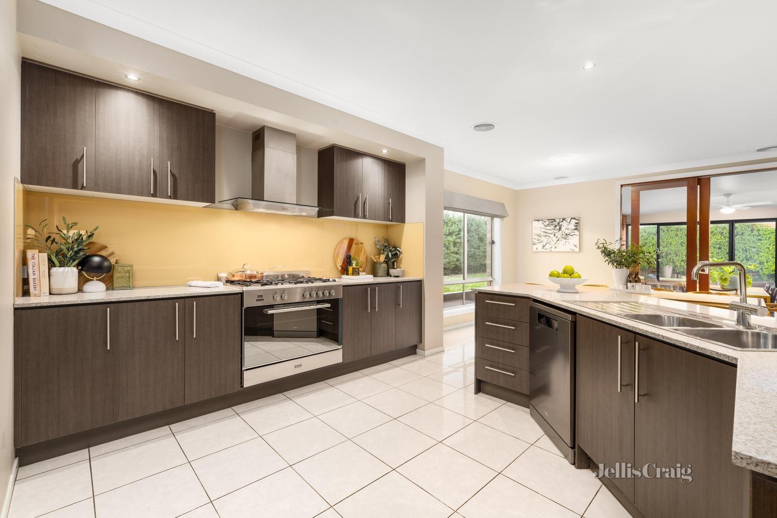 12 Peppertree Court, Alfredton image 23