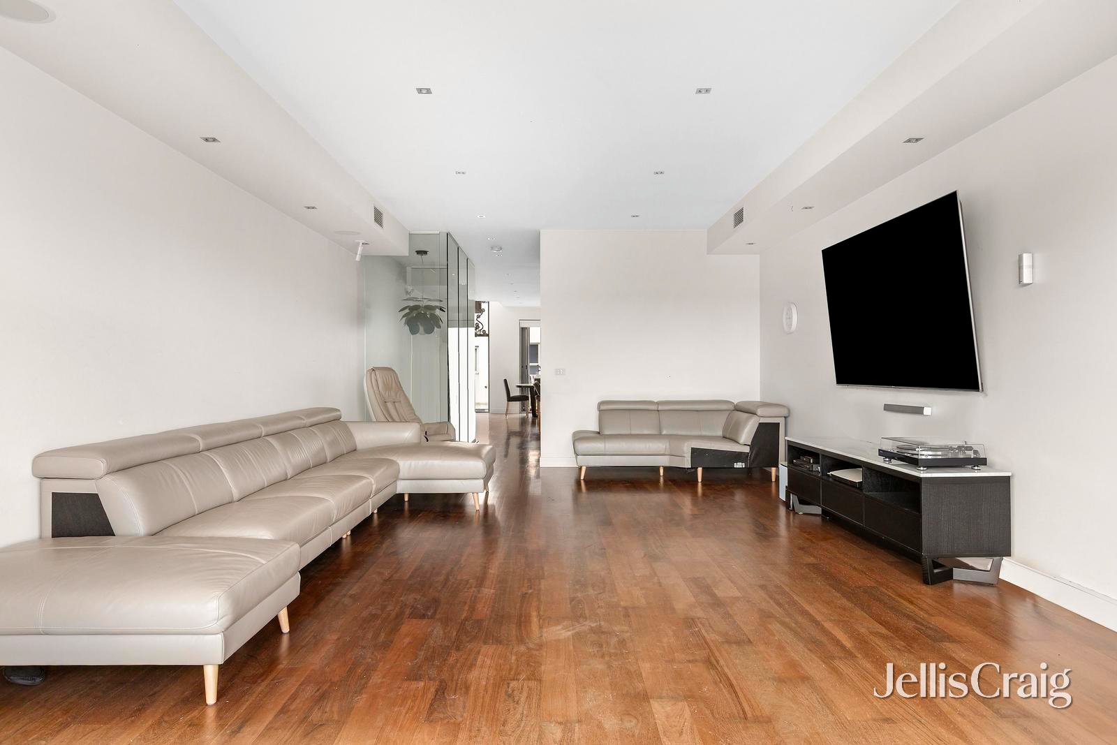 12 Pier Lane, Maribyrnong image 2