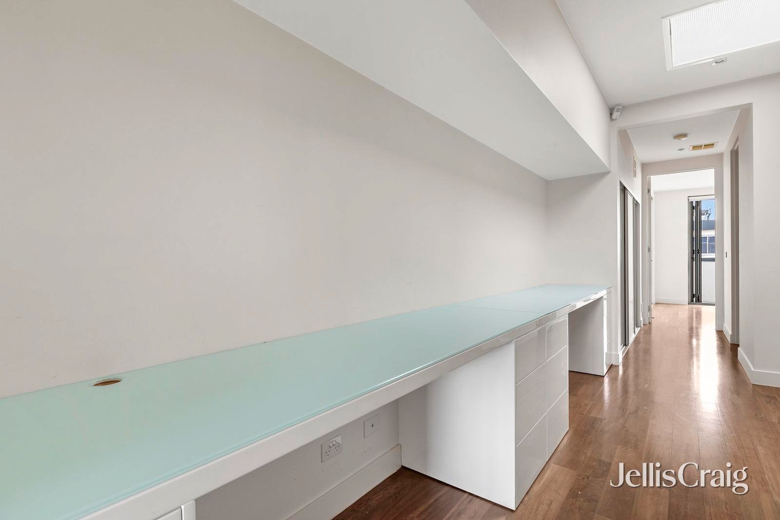 12 Pier Lane, Maribyrnong image 10