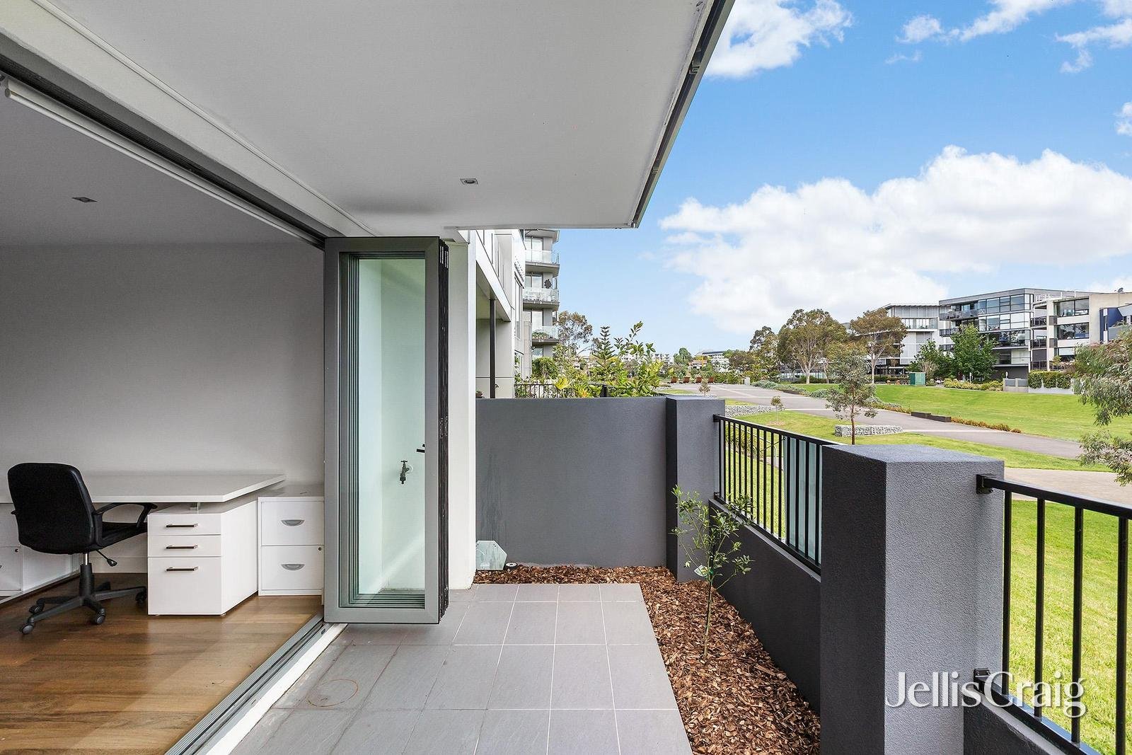 12 Pier Lane, Maribyrnong image 12