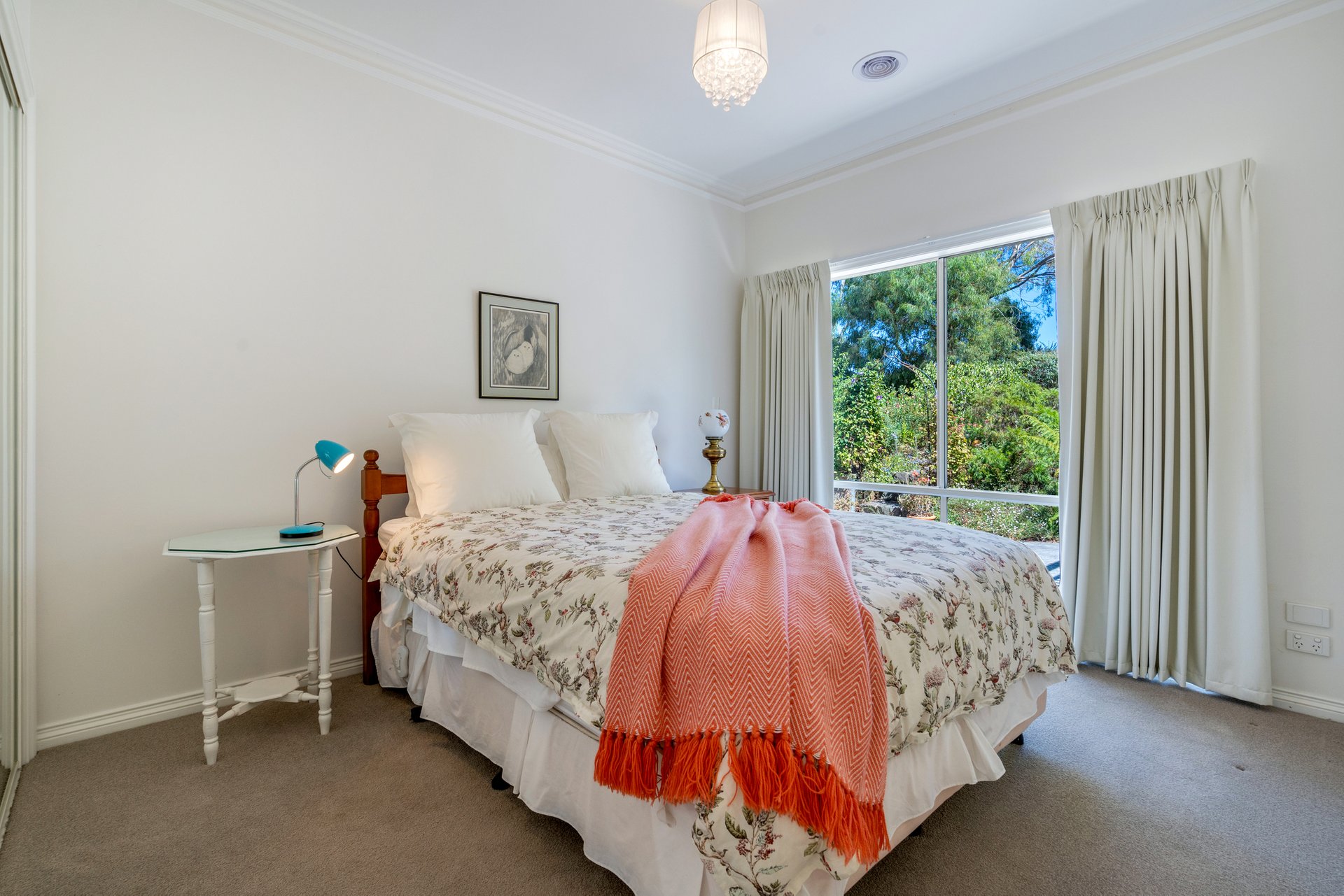 Property Gallery Thumbnail 11