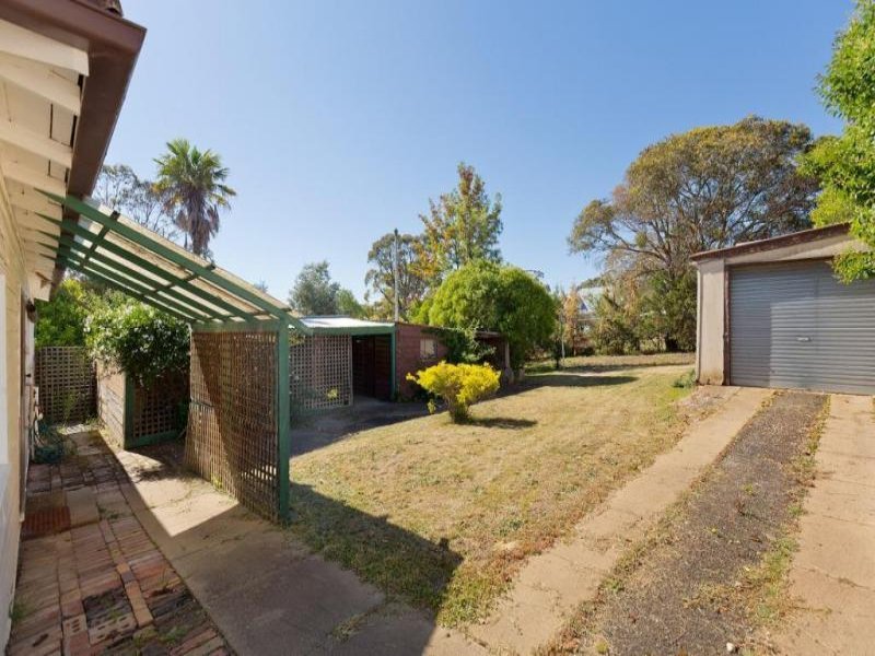 12 Pleasant Street, Castlemaine image 11