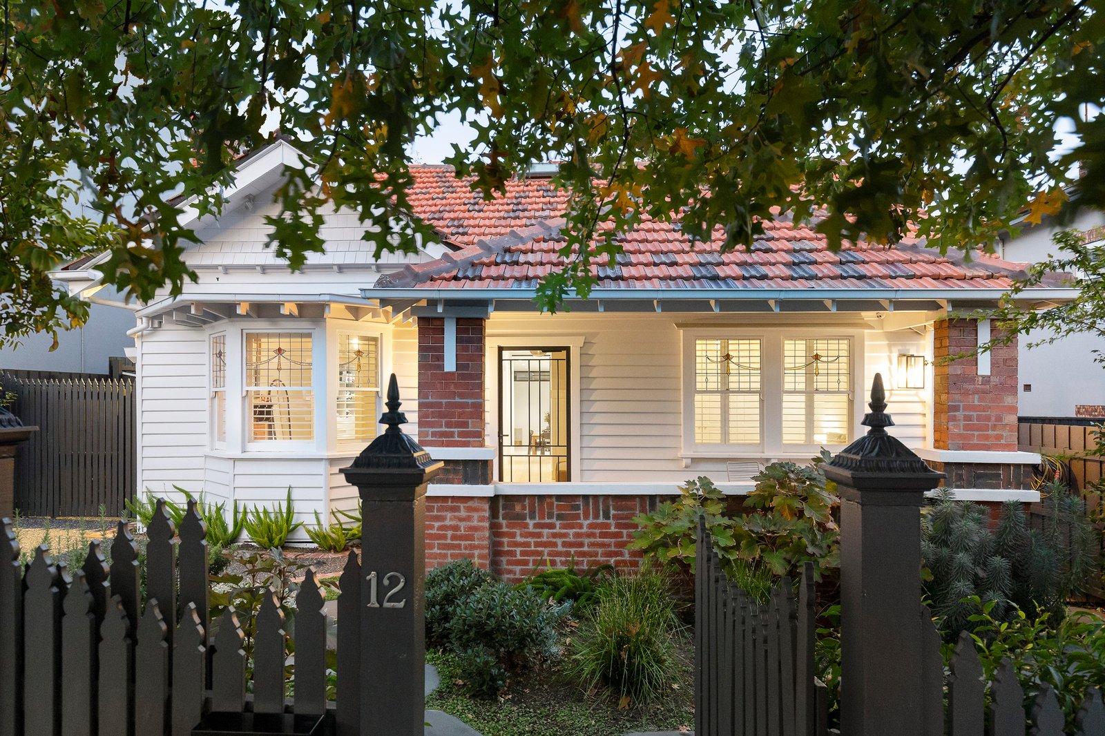 12 Queen Street