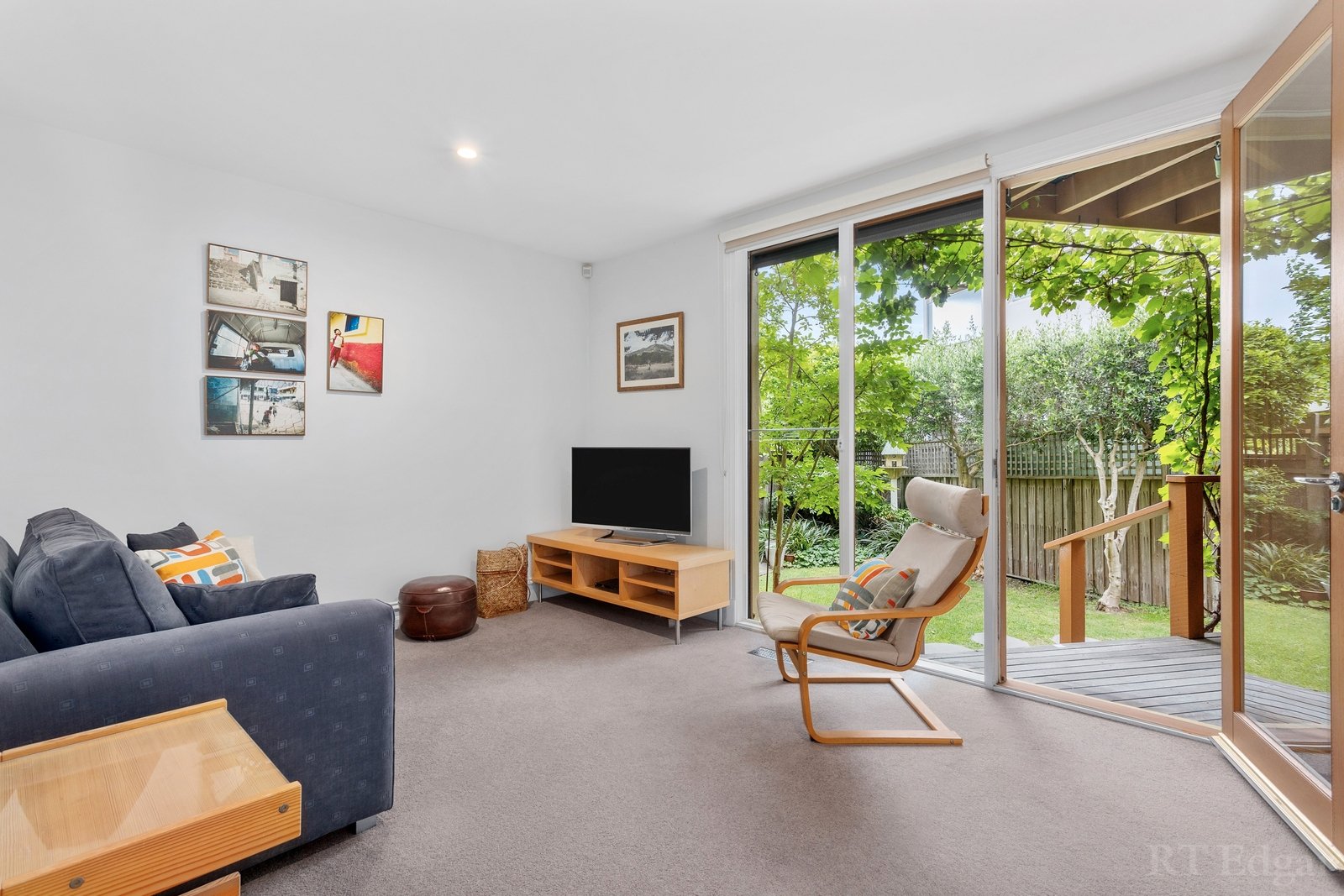 Property Gallery Thumbnail 6