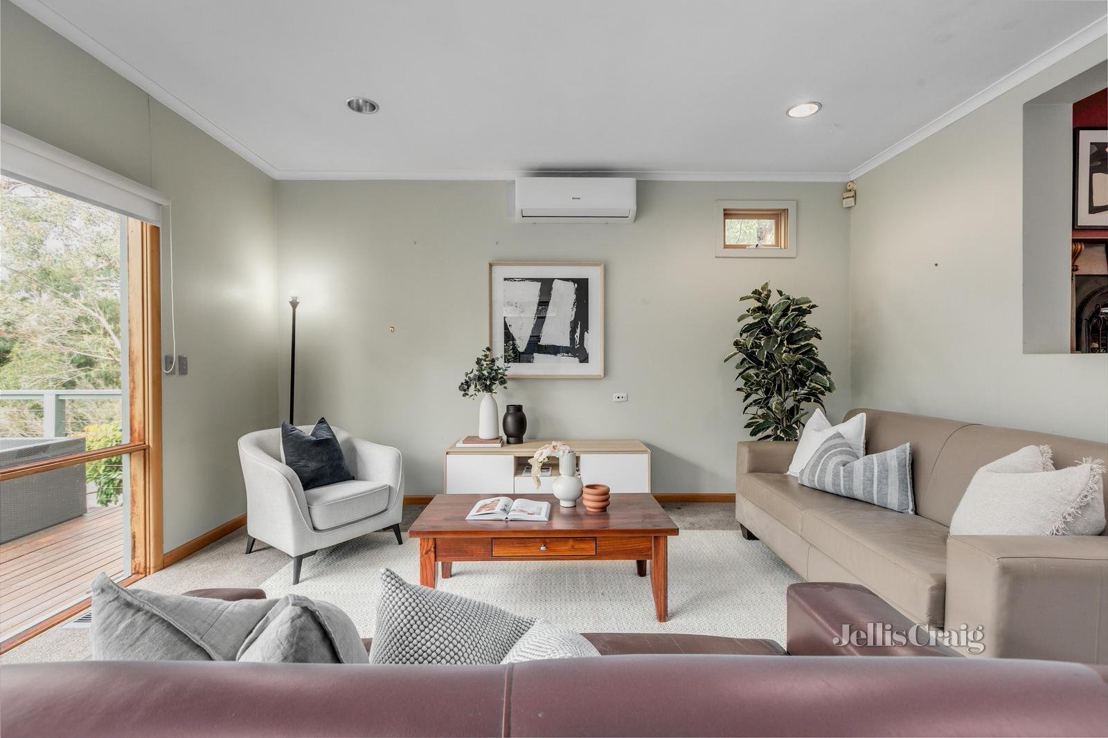 12 Queens Parade, Ashwood image 3