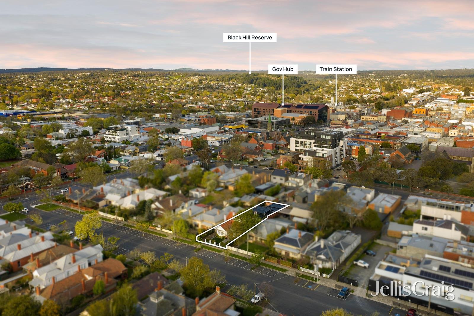 12 Raglan Street North, Ballarat Central image 10