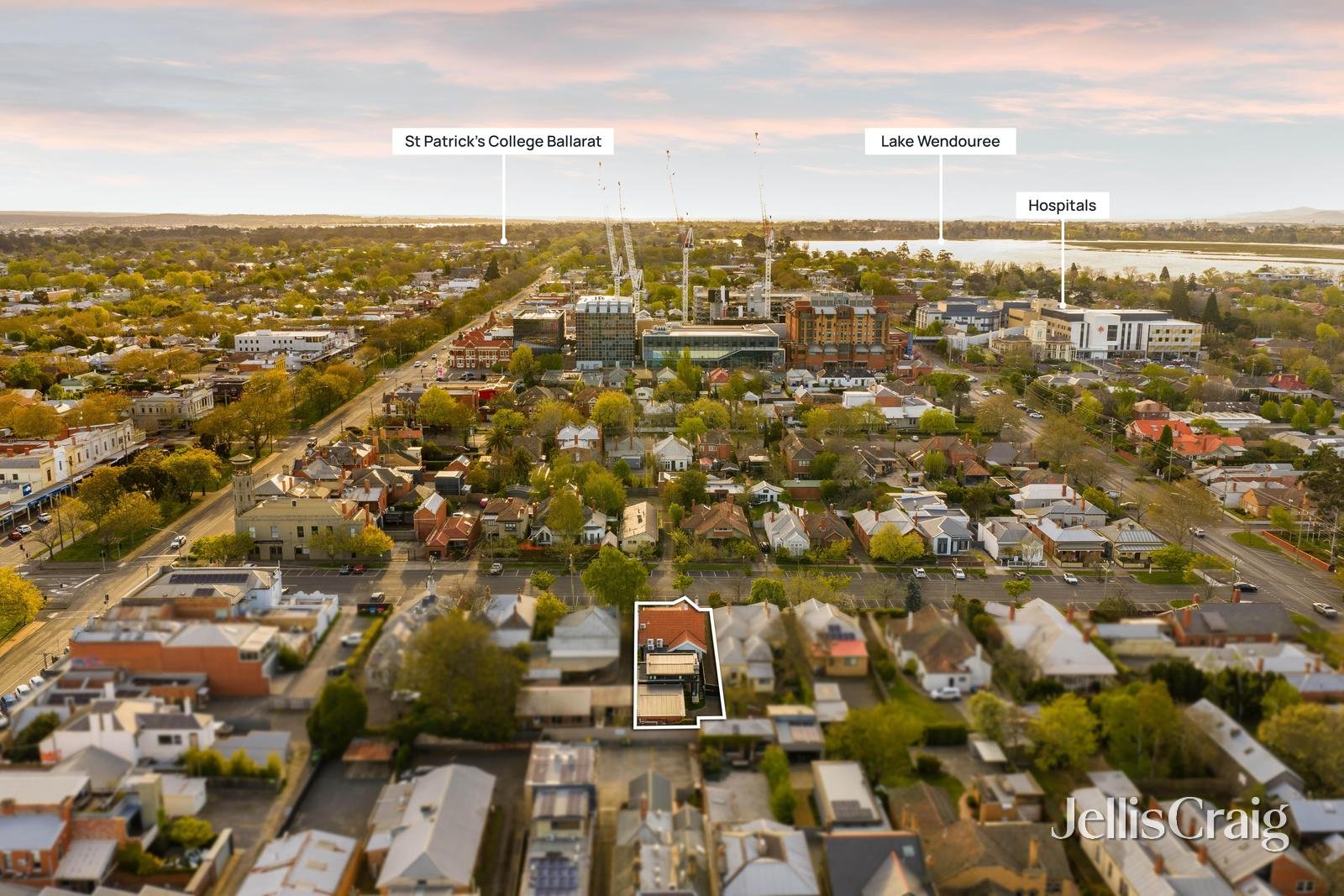 12 Raglan Street North, Ballarat Central image 11