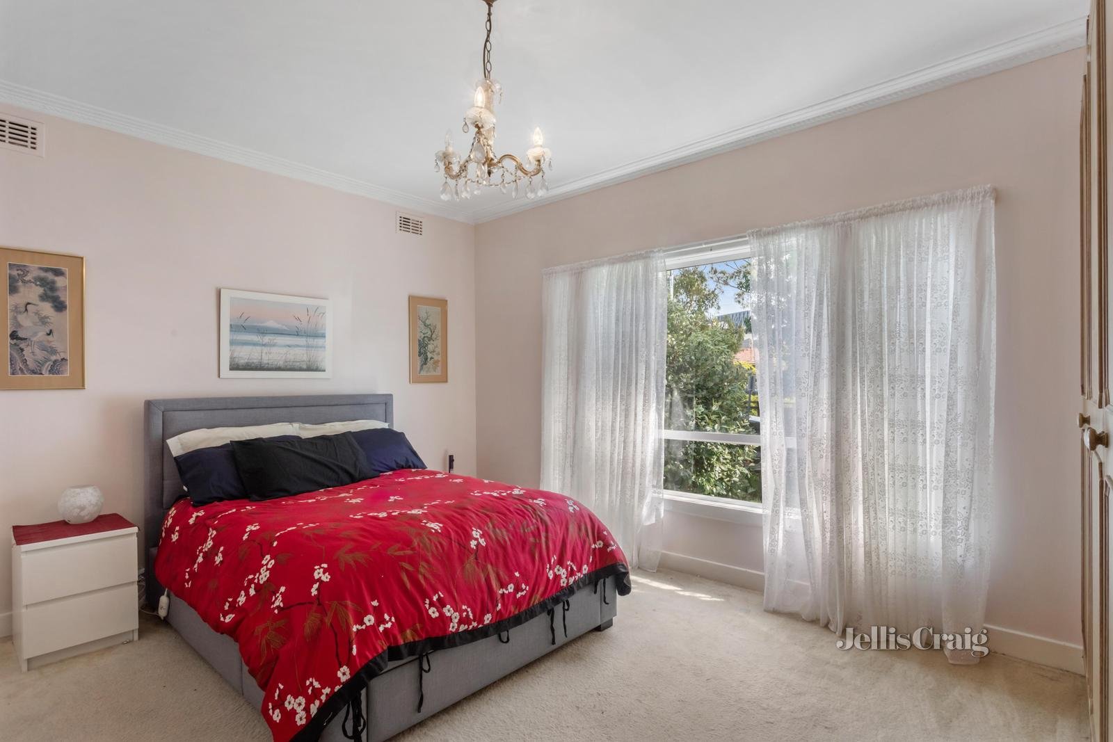 12 Railway Crescent, Bentleigh image 5