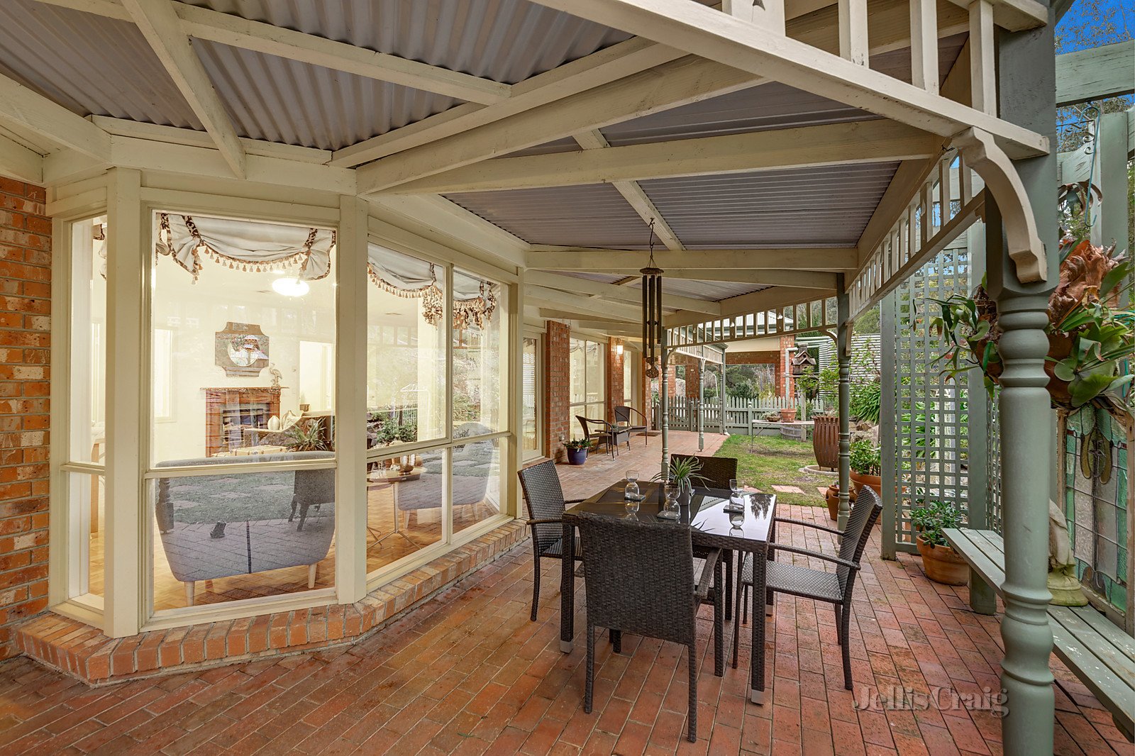 12 Raymond Elliot Court, Park Orchards image 10