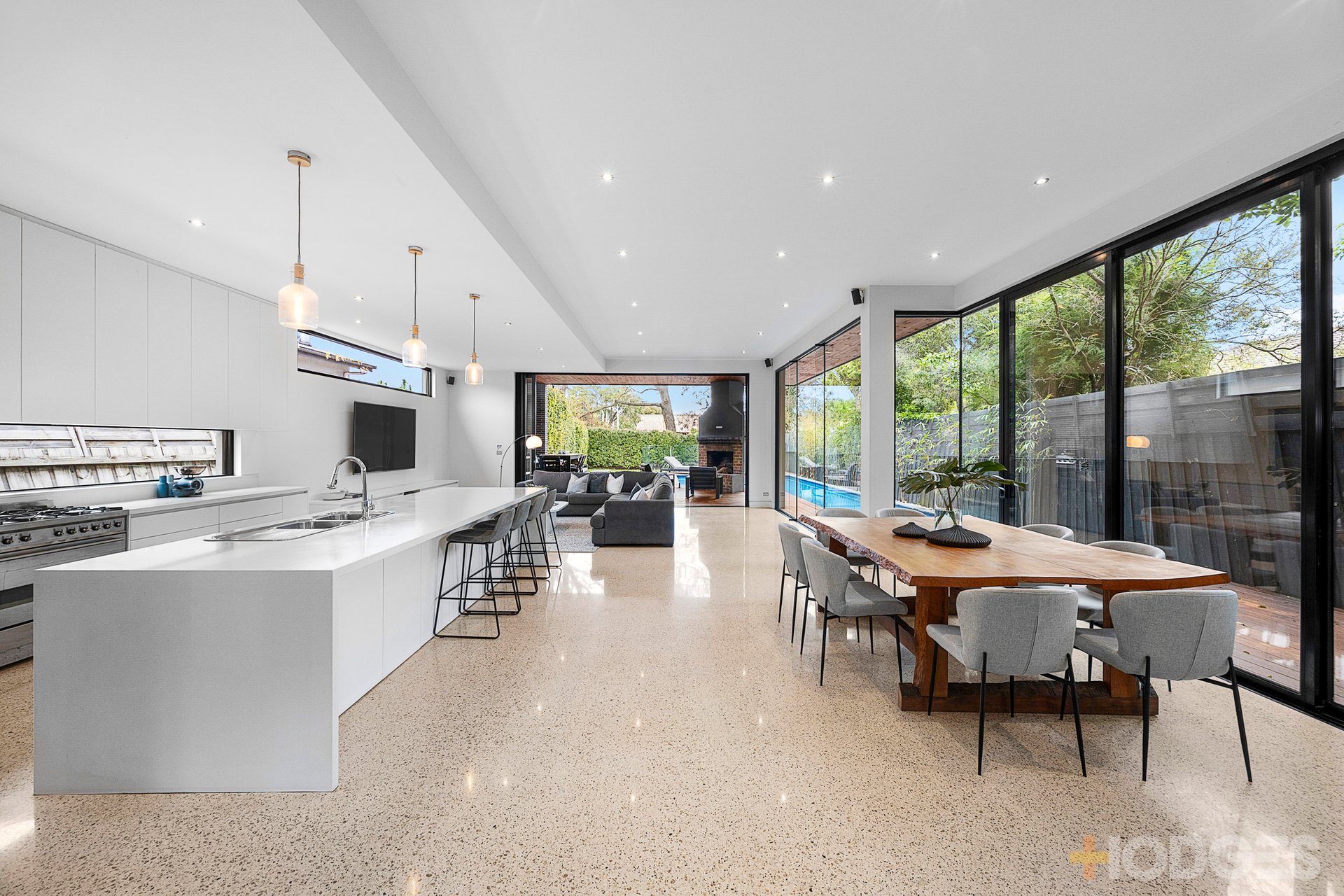 12 Red Bluff Street Black Rock