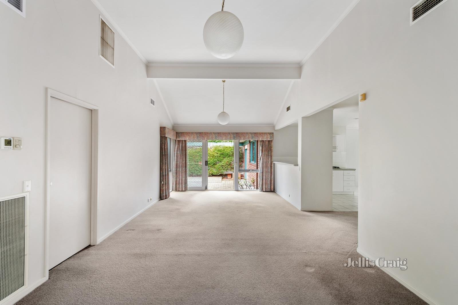 12 Renwick Street, Glen Iris image 7