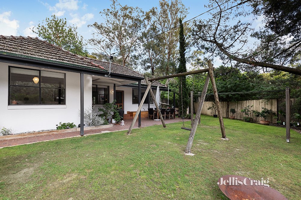 12 Research-Warrandyte Road, Research image 11