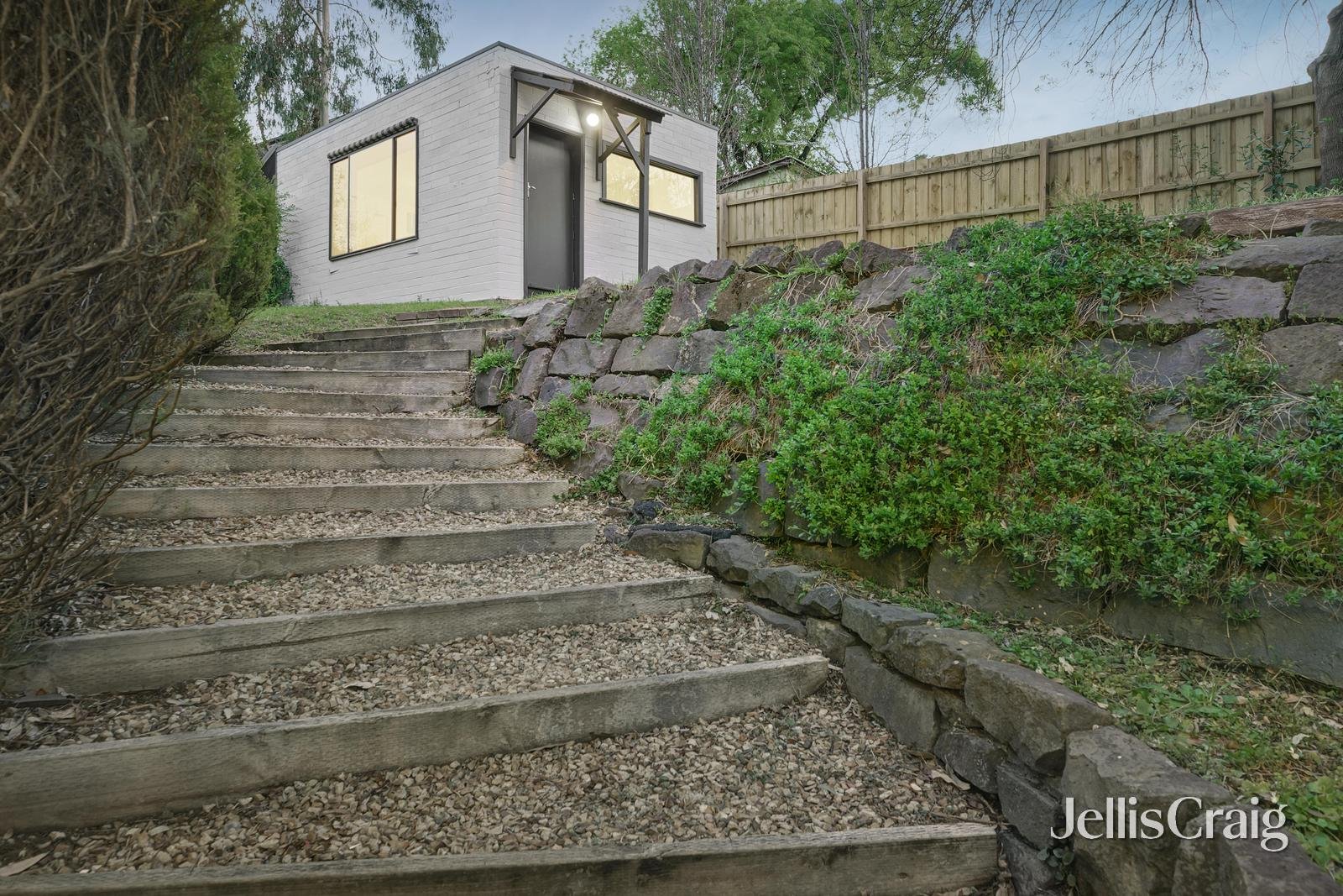 12 Research-Warrandyte Road, Research image 15