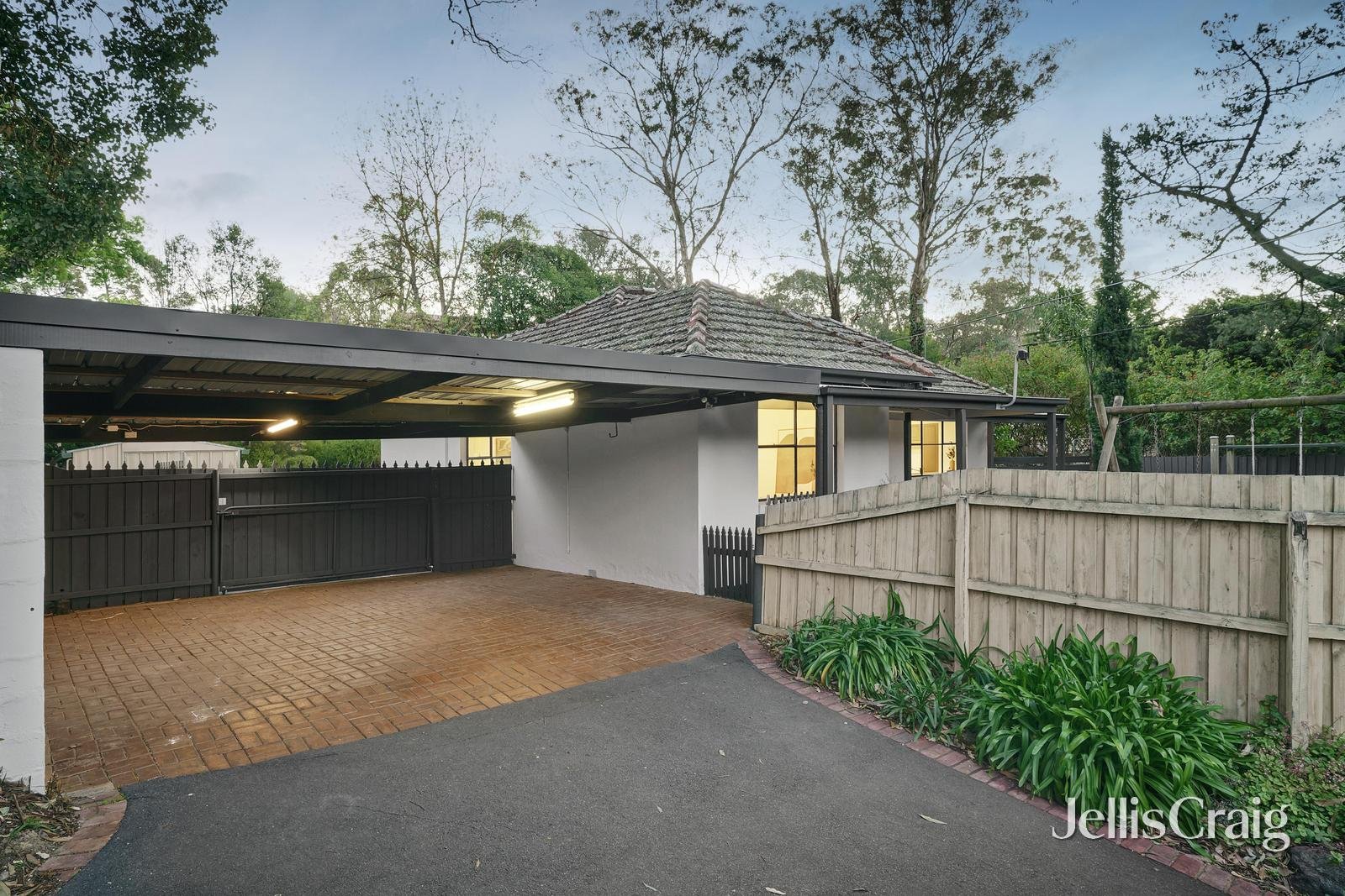 12 Research-Warrandyte Road, Research image 17