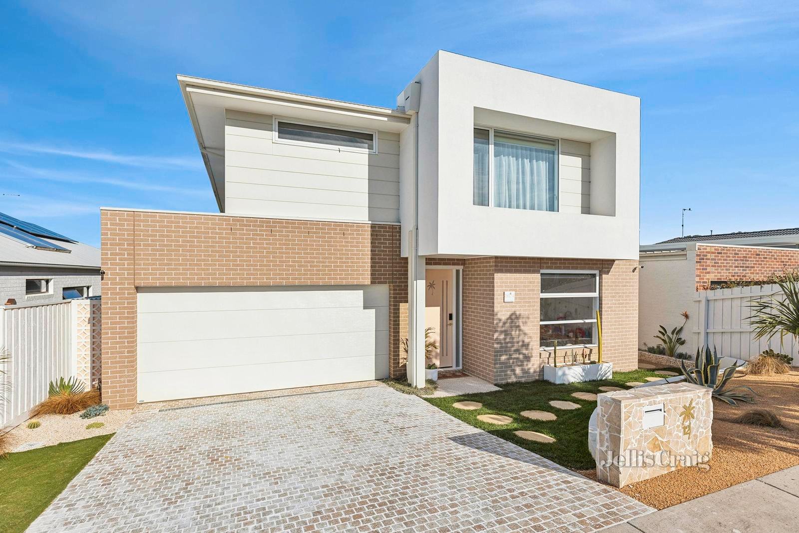 12 Ridley Street, Drysdale image 2