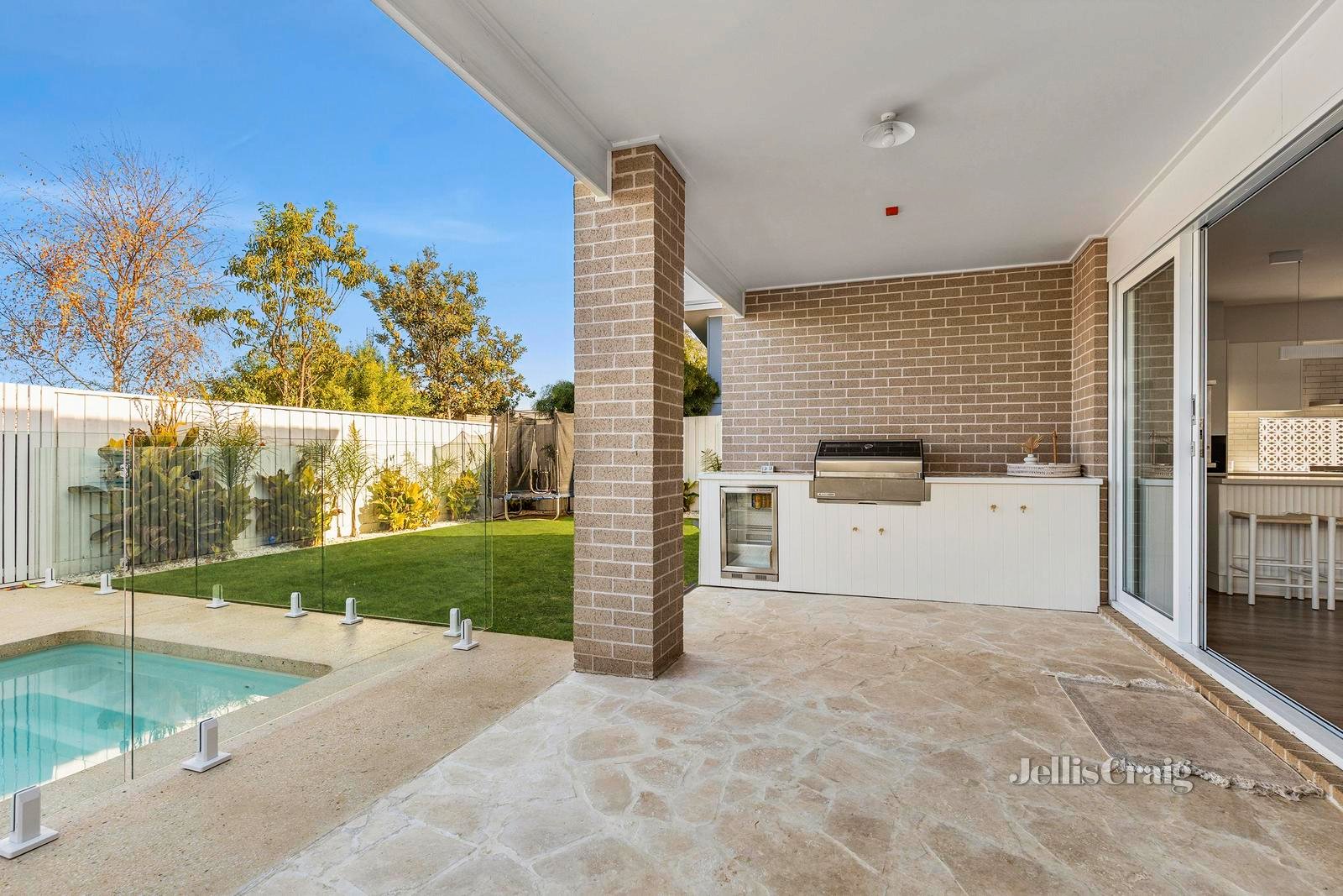 12 Ridley Street, Drysdale image 8