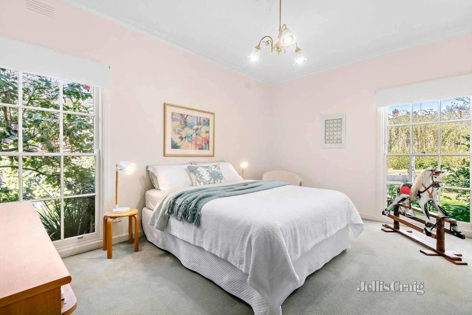 12 Rimington Avenue, Kew image 10