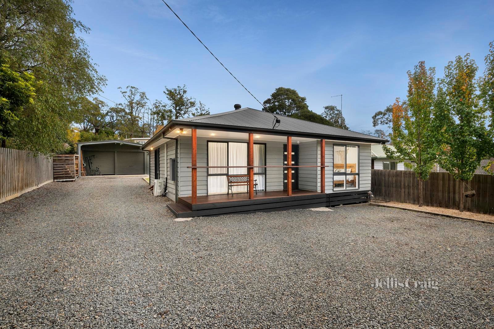 12 Roma Avenue, Badger Creek image 1