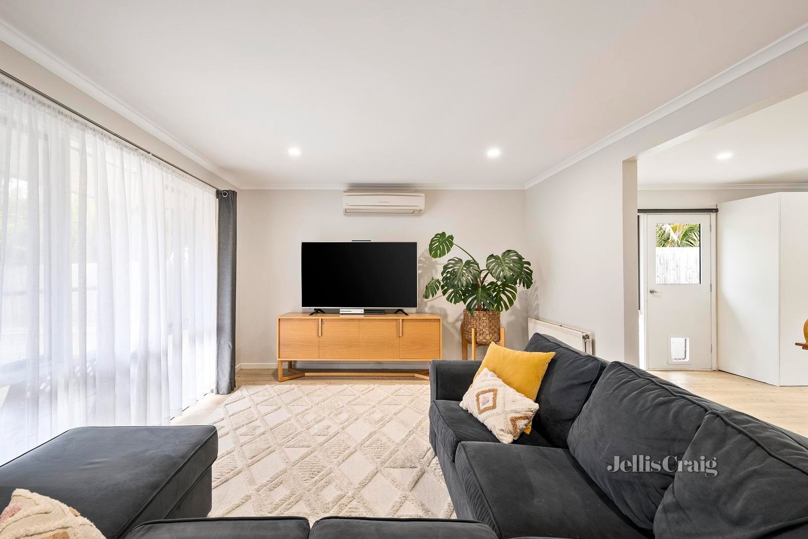 12 Roma Avenue, Badger Creek image 4