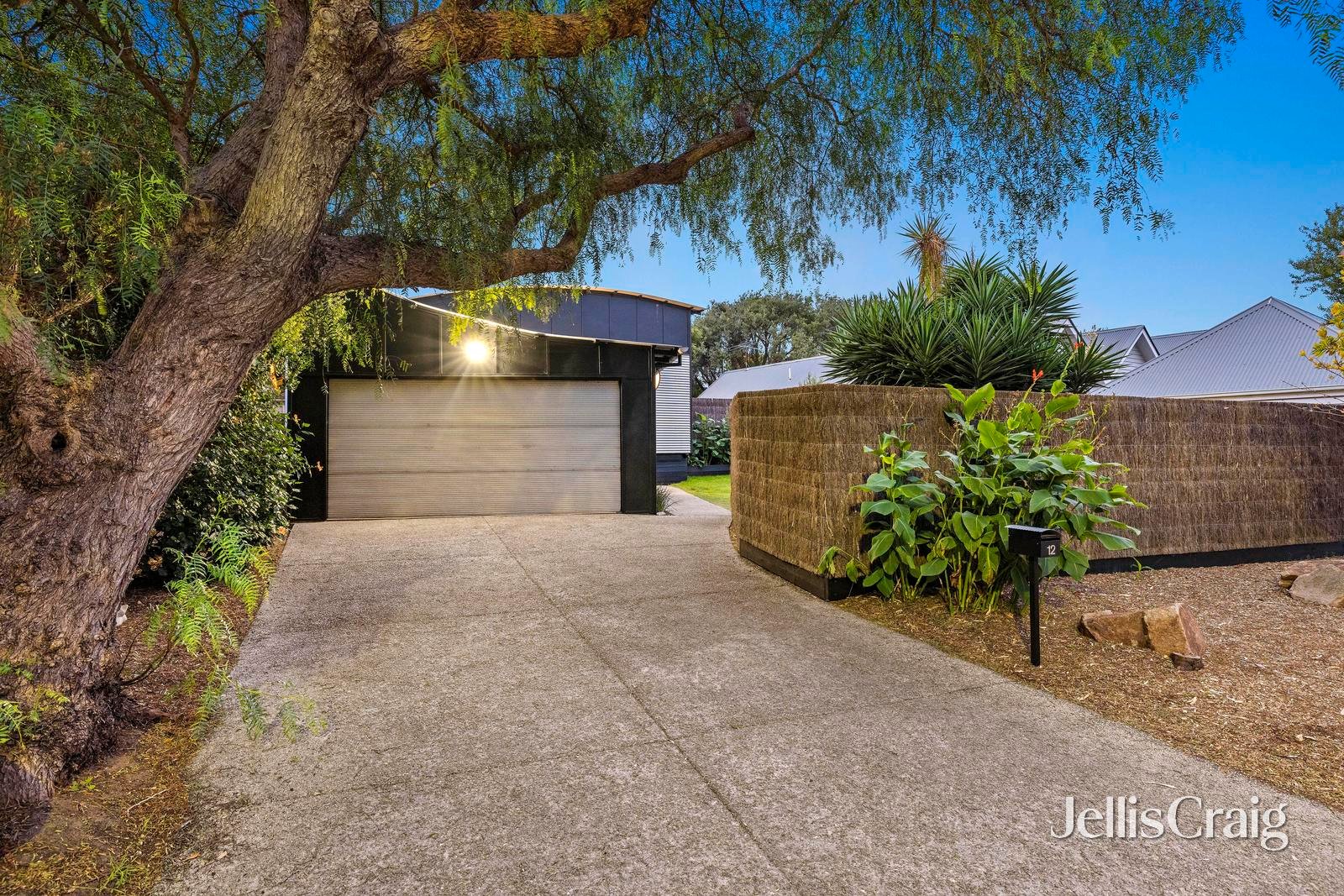 12 Roscius Place, Sorrento image 18