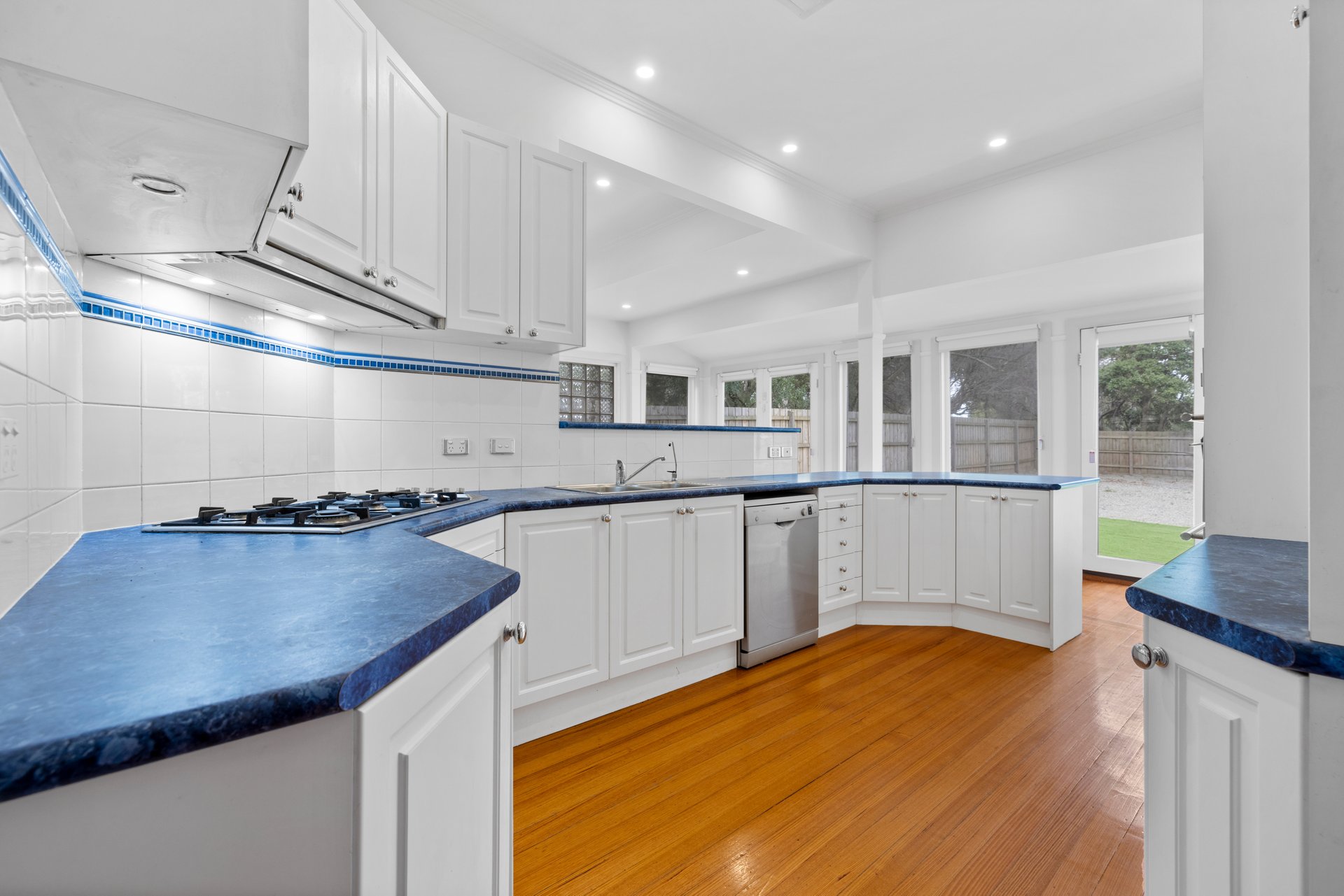 12 Rose Street, Box&nbsp;Hill image 6