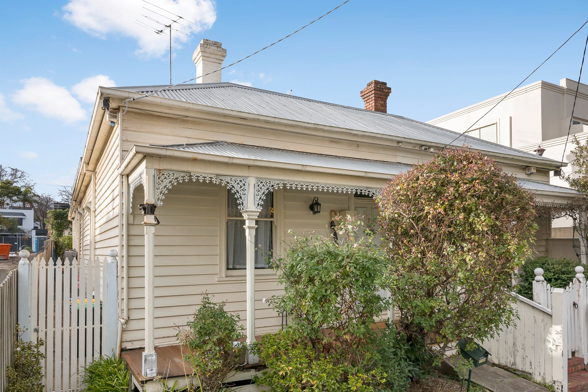 Property Gallery - Main Image
