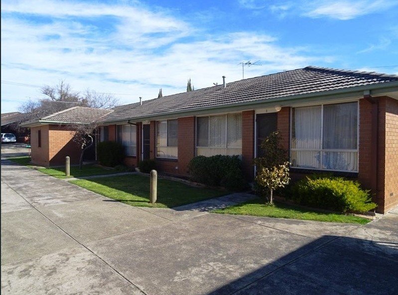 1/2 Rotherwood Street, Wendouree image 1